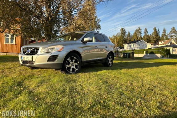 2011 Volvo XC 60 D3 2.4 Diesel 163hk AWD, Summum, Automat, Cruisekontroll, Hengerfeste